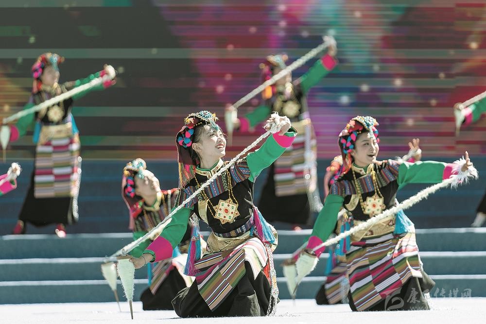 བོད་ལྗོངས་ལྷོ་ཁ་རུ་མགོ་ཚུགས་པའི2021ལོའི་ཡར་ཀླུང་རིག་གནས་ཡུལ་སྐོར་དུས་སྟོན་མཛད་སྒོའི་པར་རིས་བདམས་བཀོད།